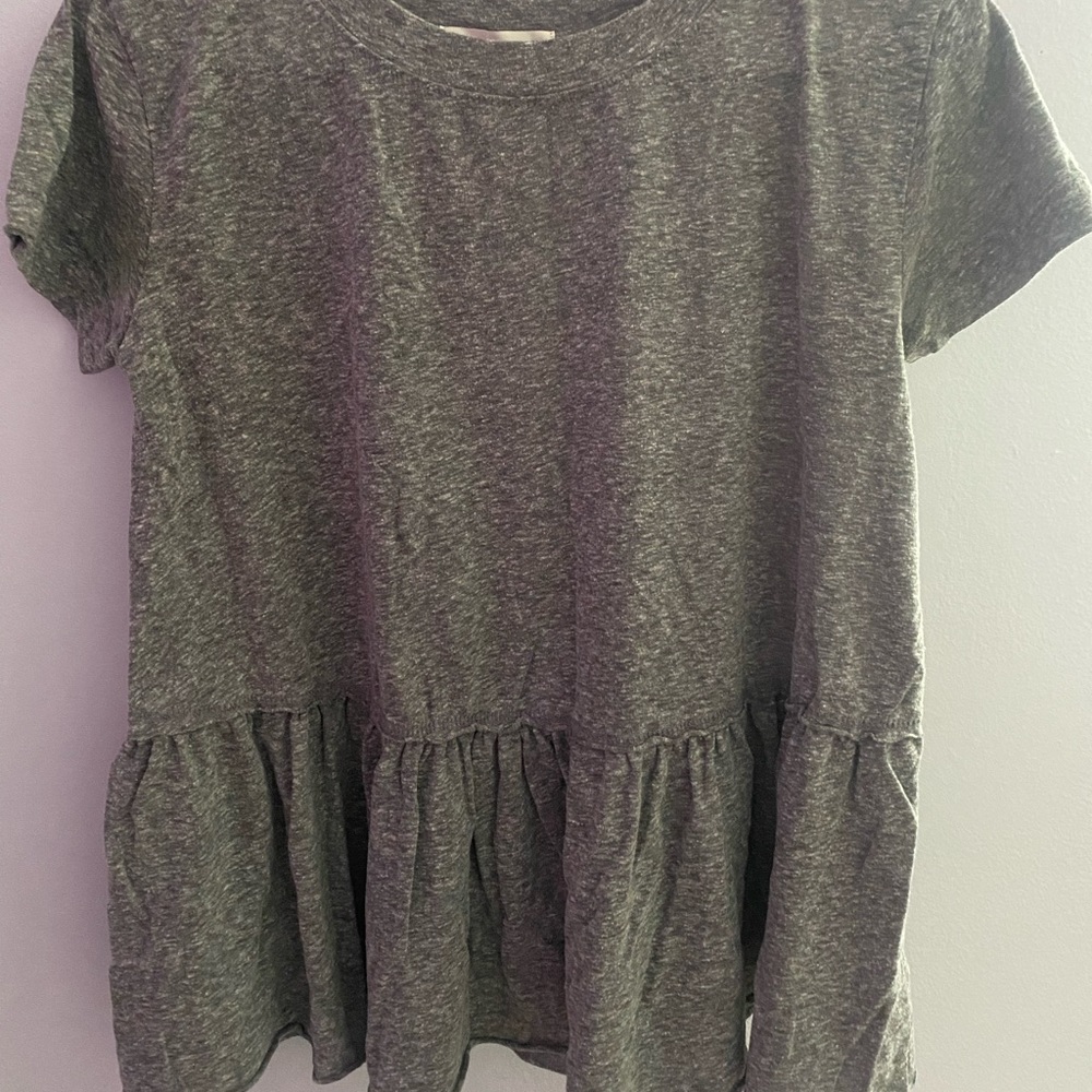 Grey flowy top